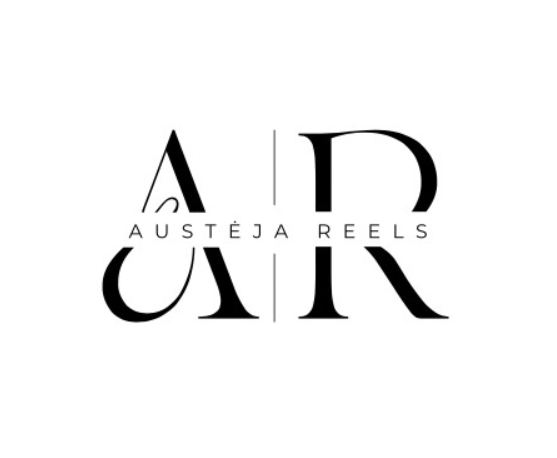 Minimalistinis juodai baltas logotipas su didelėmis stilizuotomis raidėmis "A" ir "R", atskirtomis vertikalia linija. Per vidurį mažesniu tekstu parašyta "AUSTĖJA REELS".
